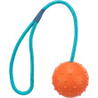 Hračka pes Míč hrbolatý na šňůrce 6cm/30cm Trixie